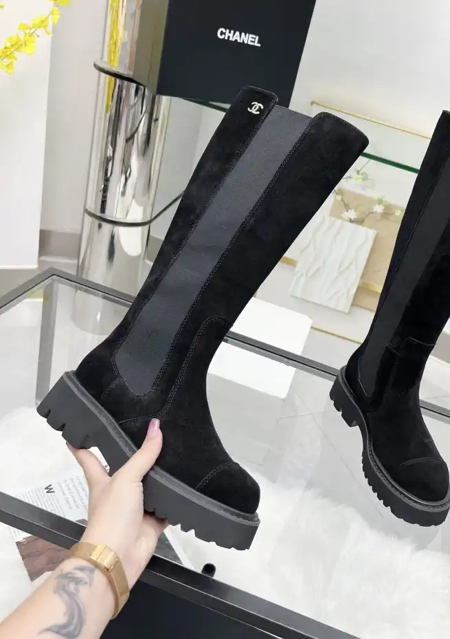 hype Chanel Boots