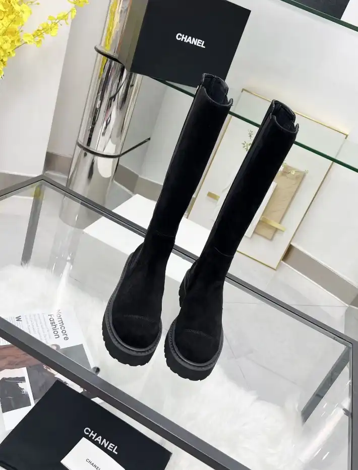 hype Chanel Boots