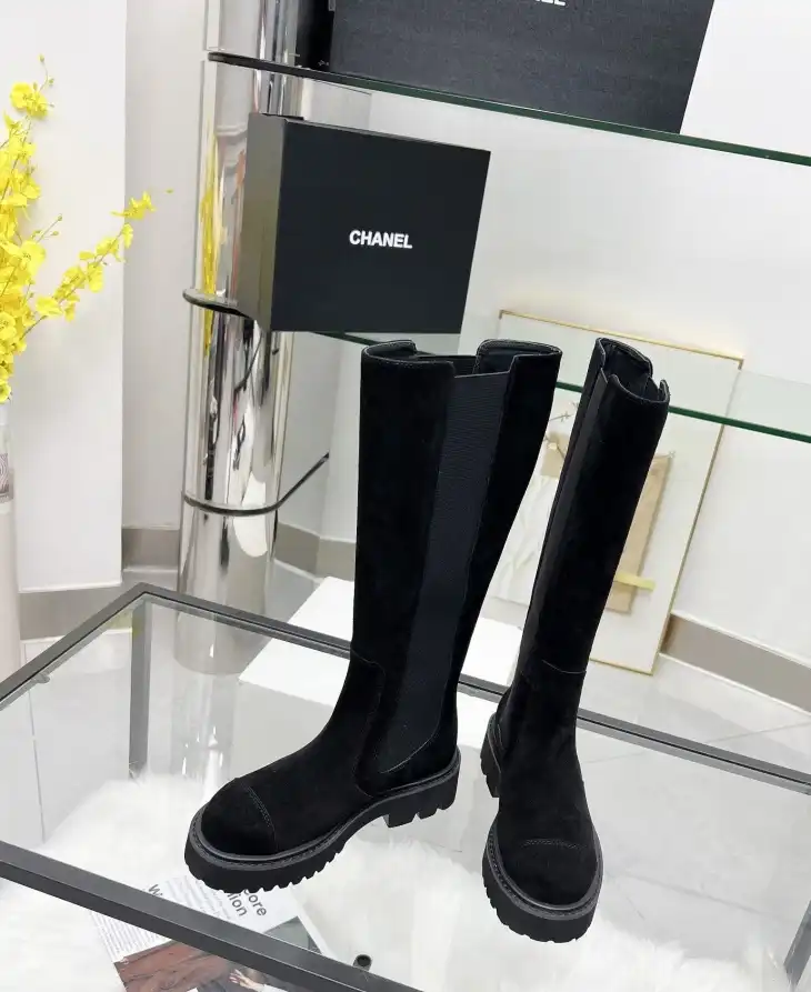 hype Chanel Boots