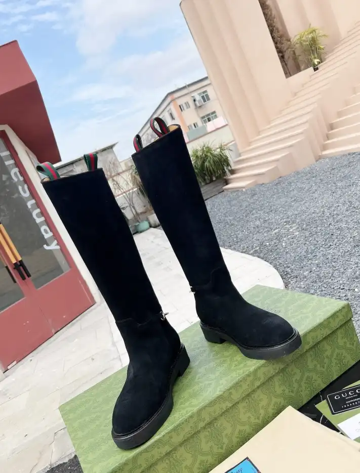 hype Gucci Boots