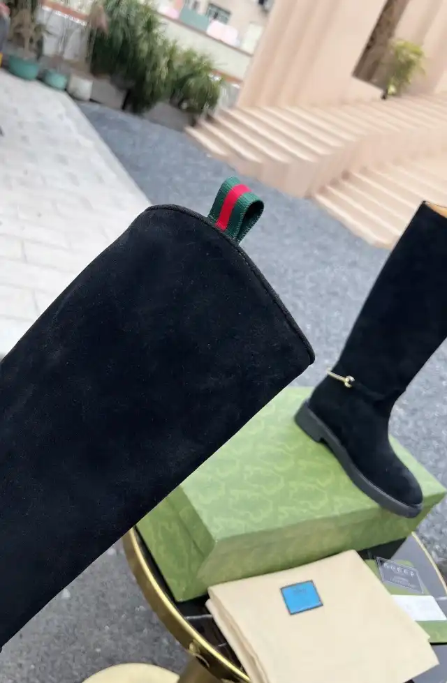 hype Gucci Boots