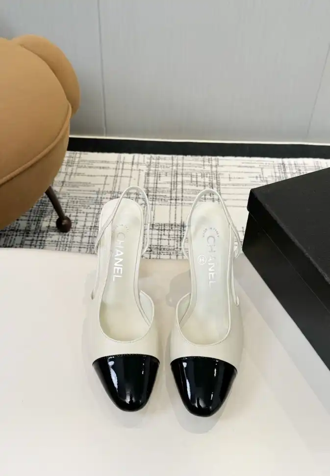 hype Chanel High Heels