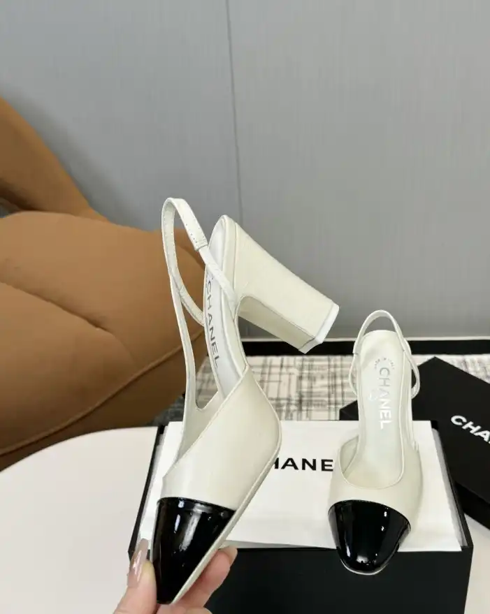 hype Chanel High Heels