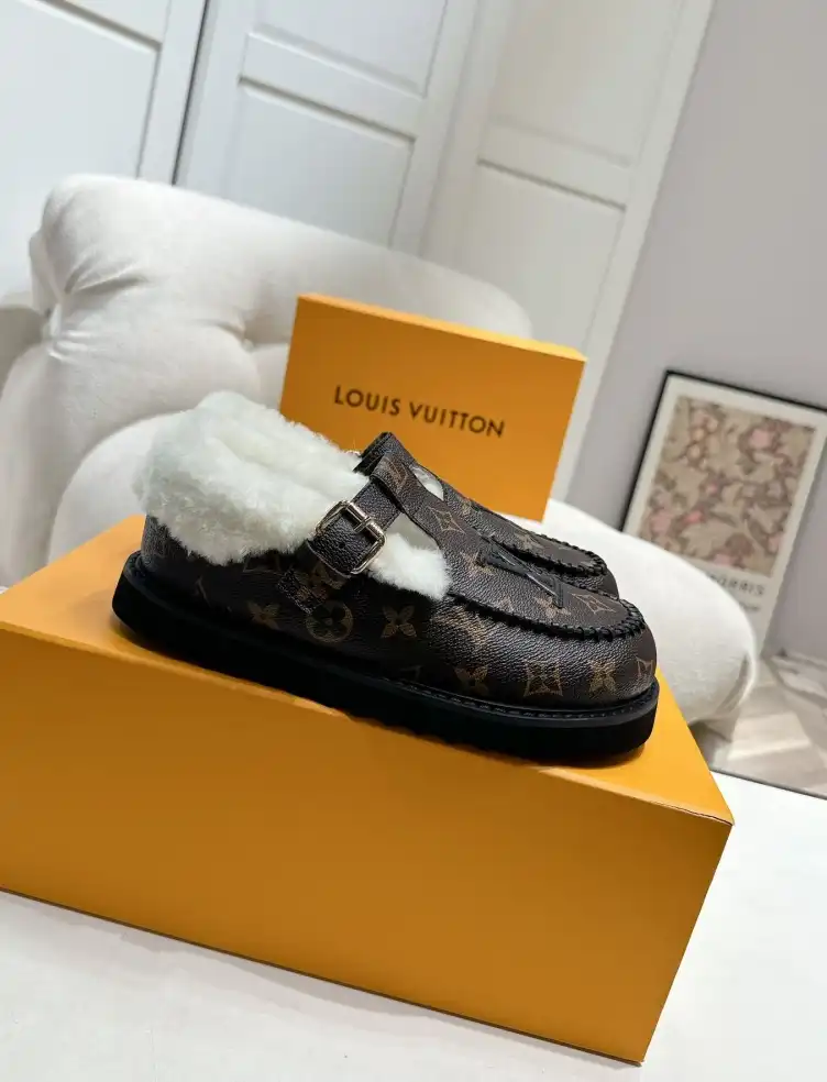 hype LV Slippers