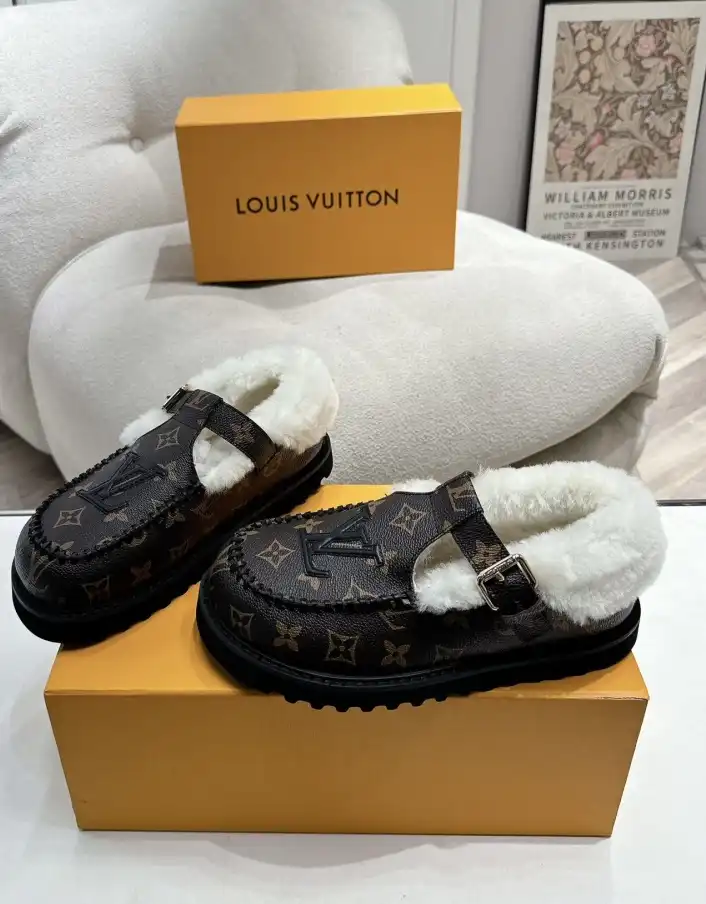 hype LV Slippers