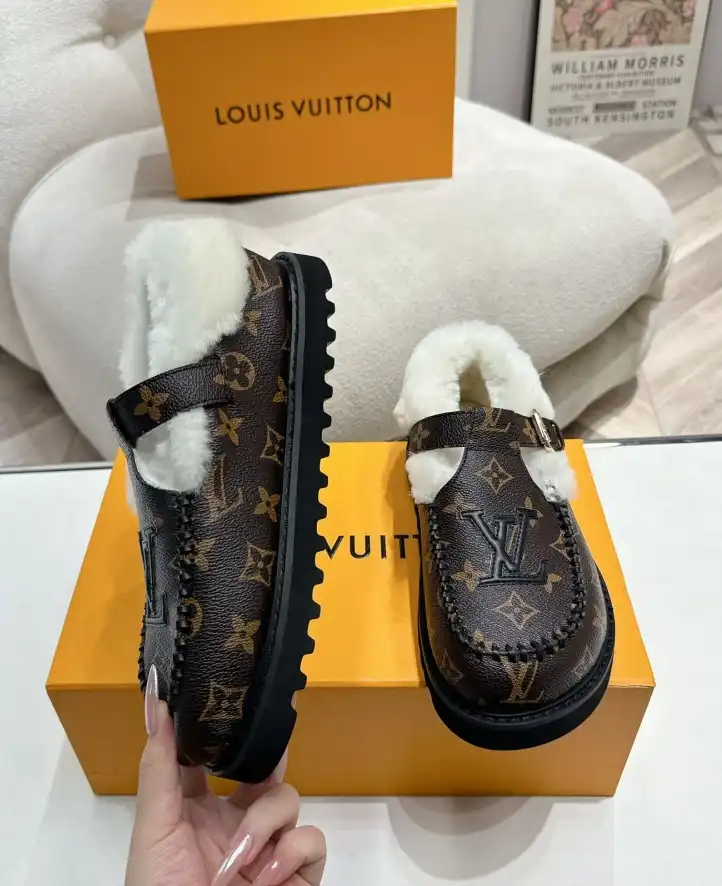 hype LV Slippers