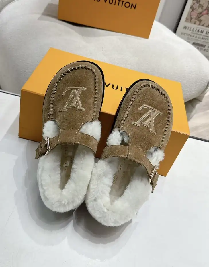 hype LV Slippers