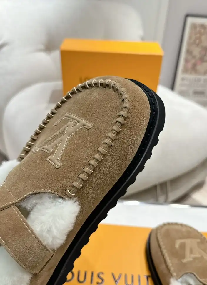 hype LV Slippers