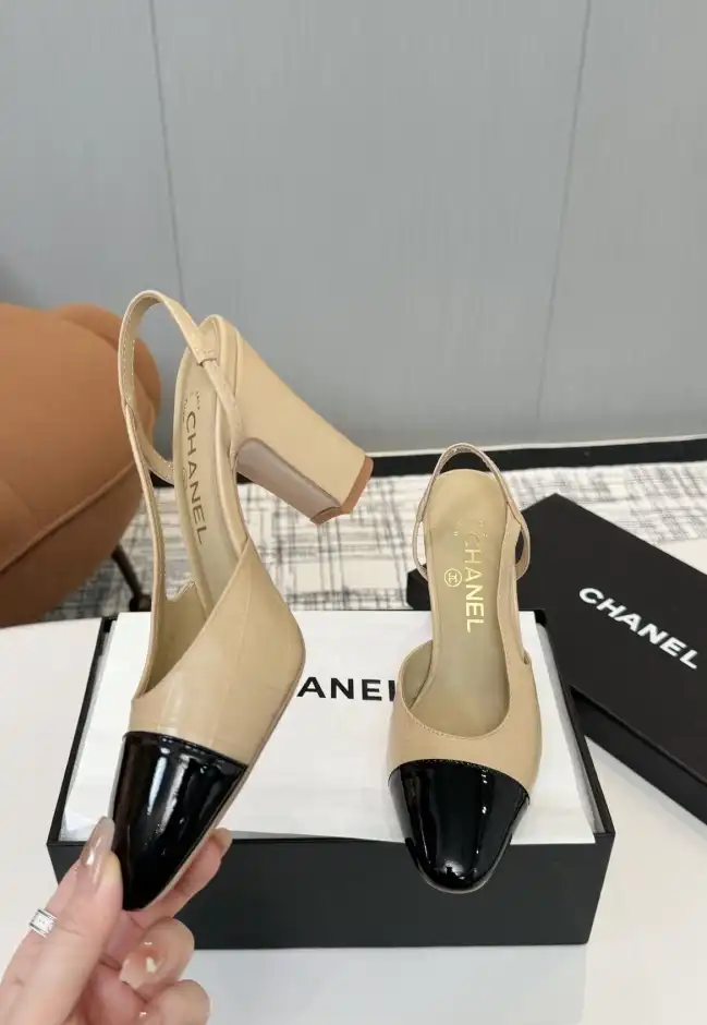 hype Chanel High Heels