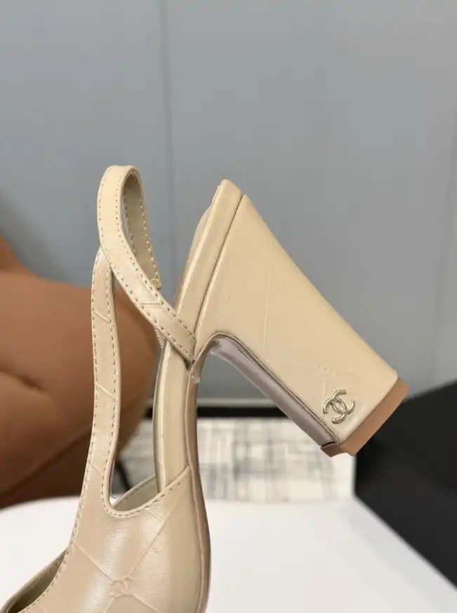 hype Chanel High Heels