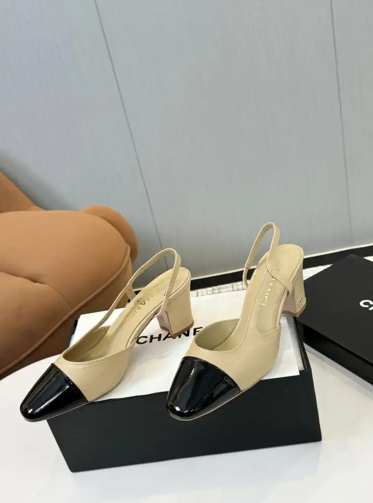 hype Chanel High Heels