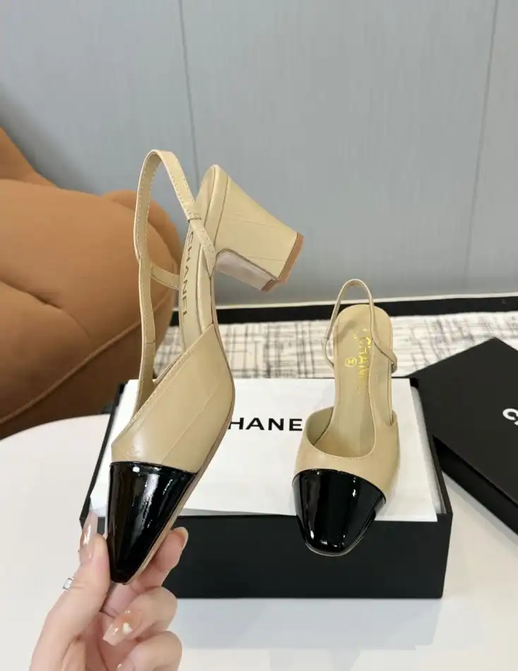 hype Chanel High Heels