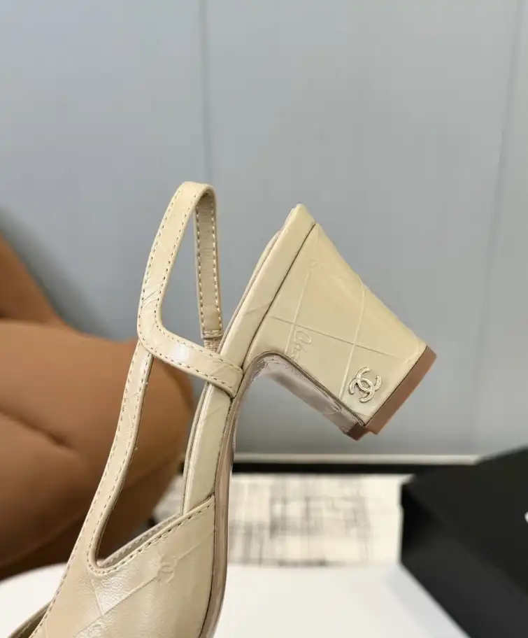 hype Chanel High Heels