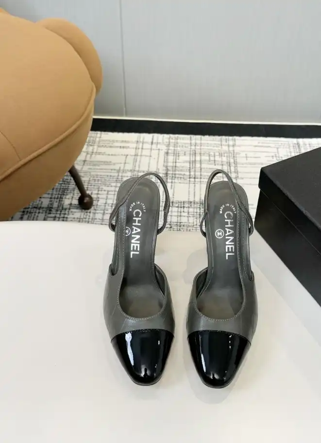 hype Chanel High Heels