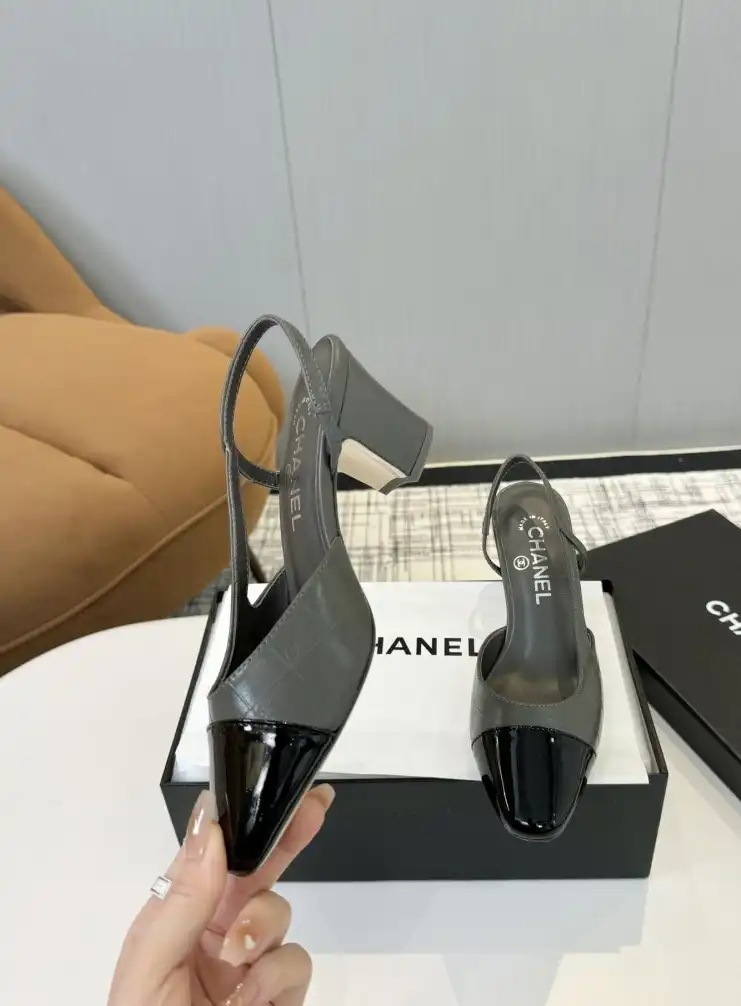 hype Chanel High Heels