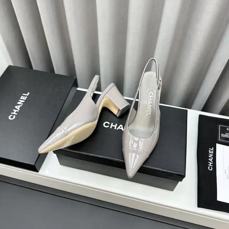 hype Chanel High Heels