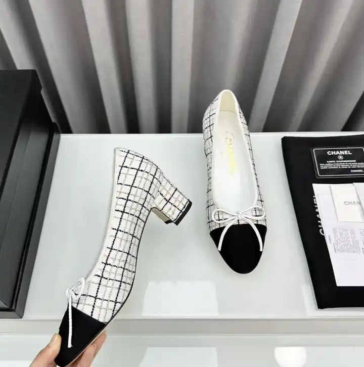 hype Chanel High Heels