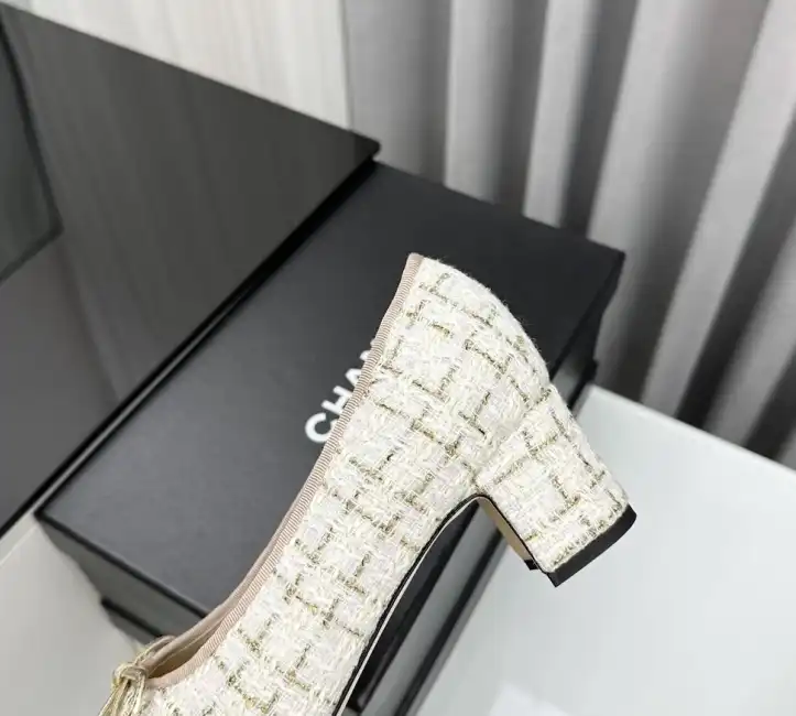 hype Chanel High Heels