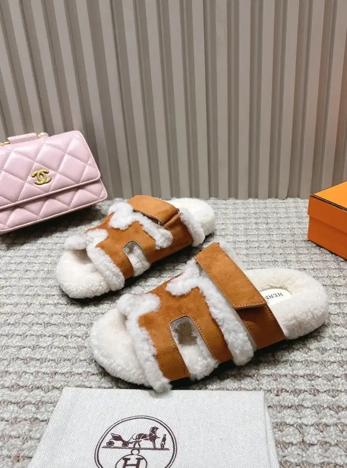 hype Hermes Slippers