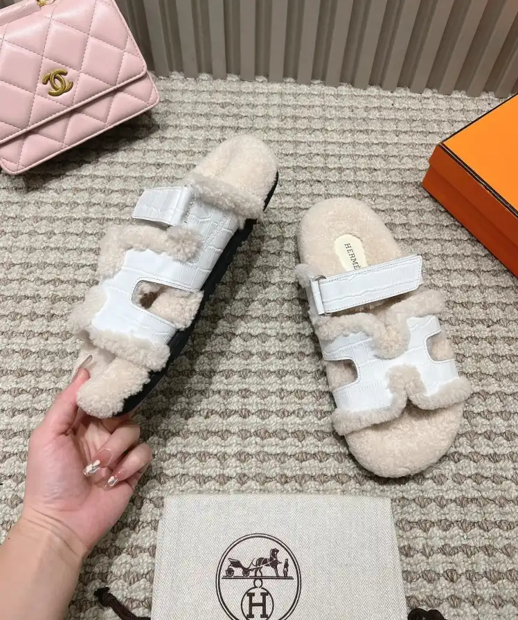 hype Hermes Slippers