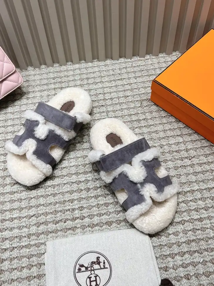 hype Hermes Slippers