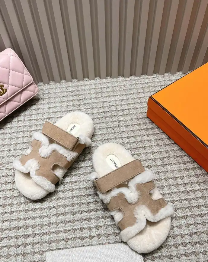 hype Hermes Slippers