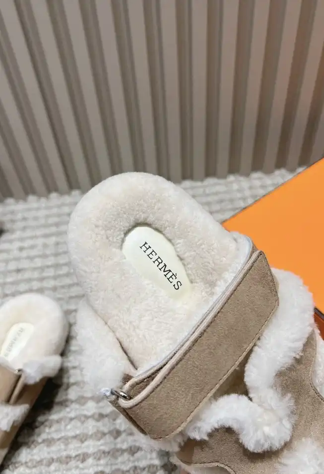 hype Hermes Slippers