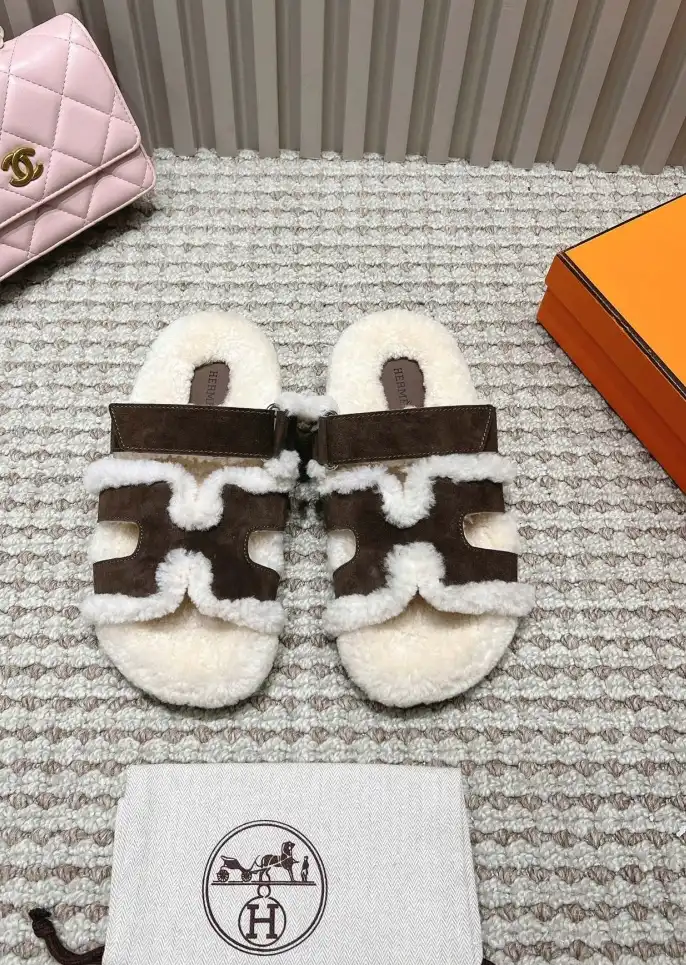 hype Hermes Slippers