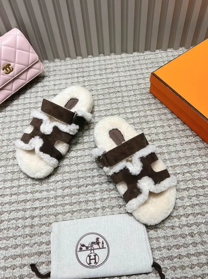 hype Hermes Slippers