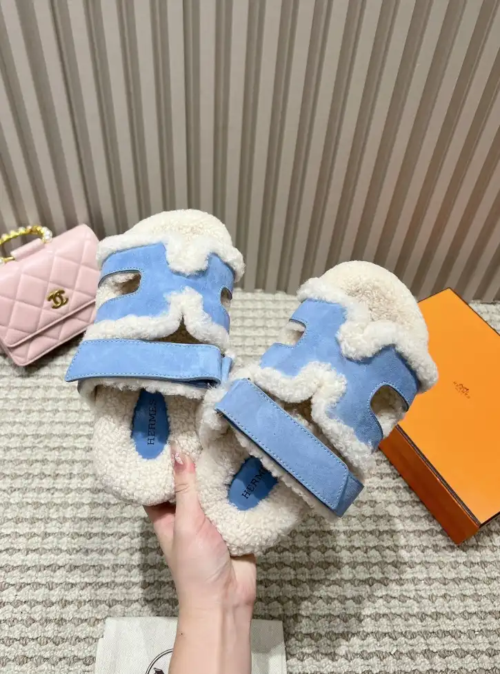 hype Hermes Slippers