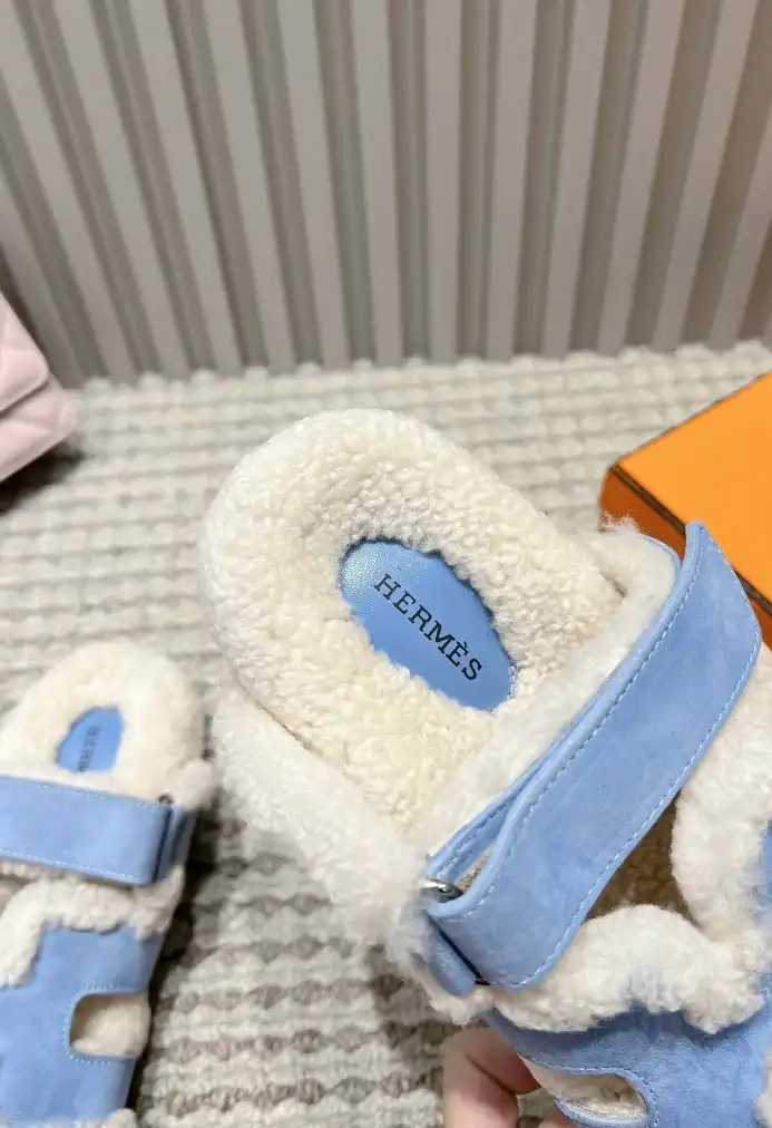 hype Hermes Slippers