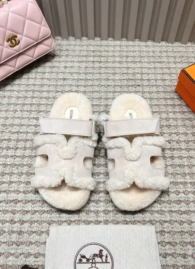 hype Hermes Slippers