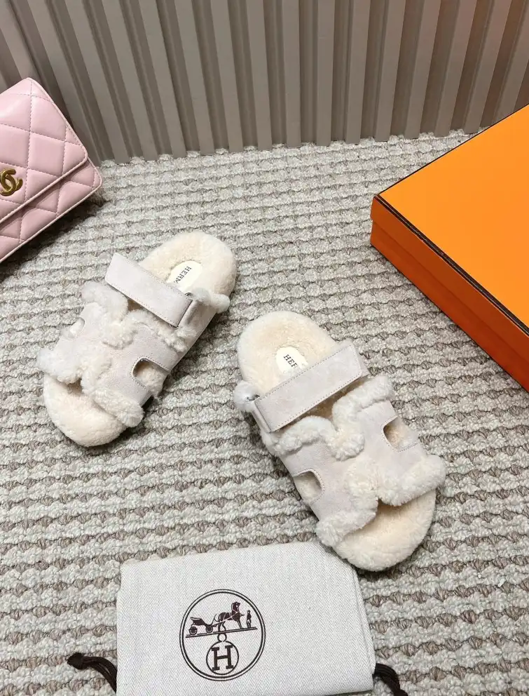 hype Hermes Slippers