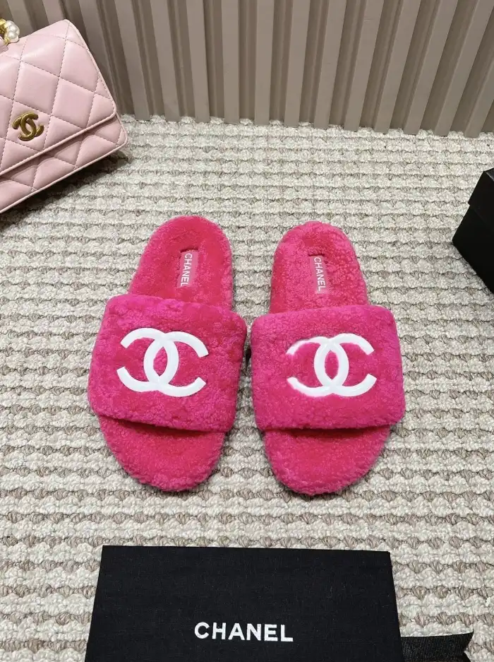 hype Chanel Slippers