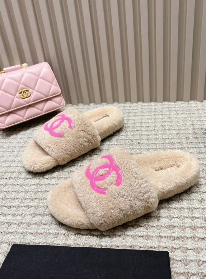 hype Chanel Slippers