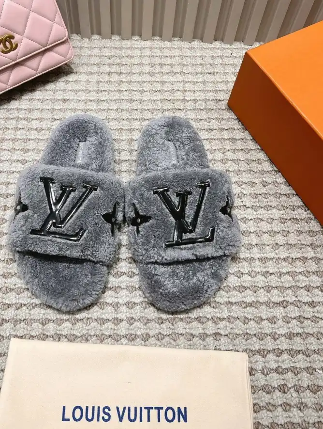 hype LV Slippers