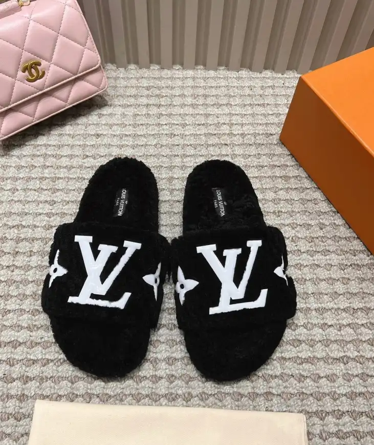 hype LV Slippers