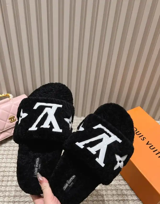 hype LV Slippers