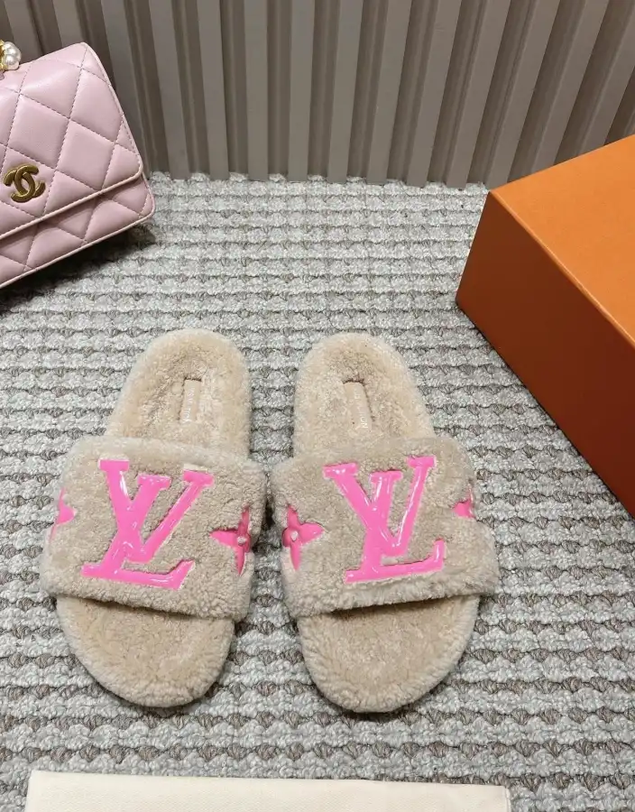 hype LV Slippers