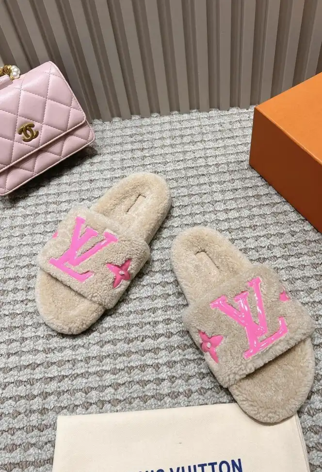 hype LV Slippers