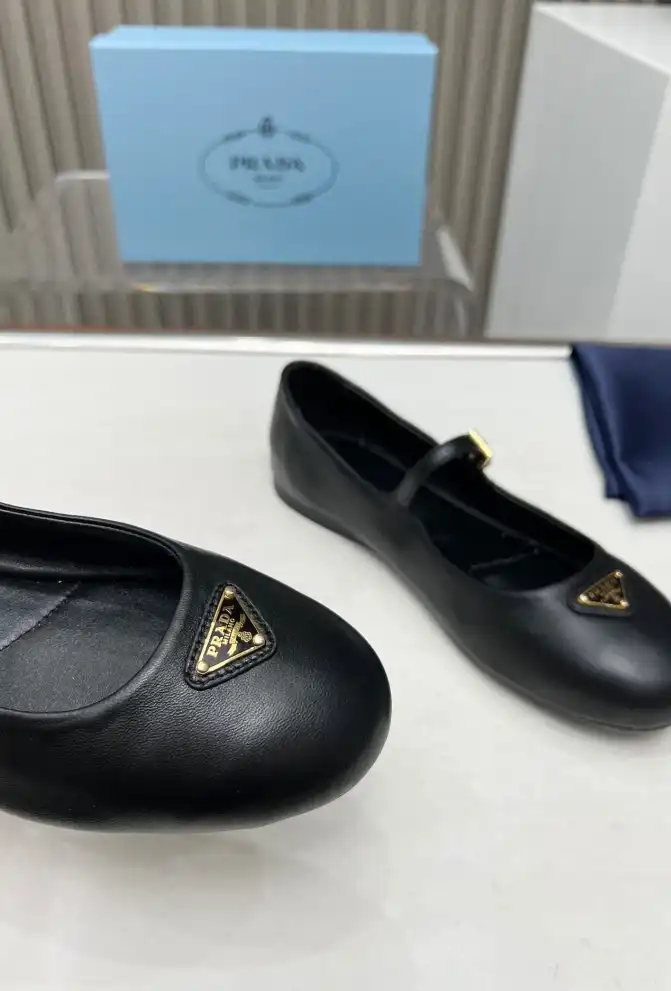 hype Prada flat shoes