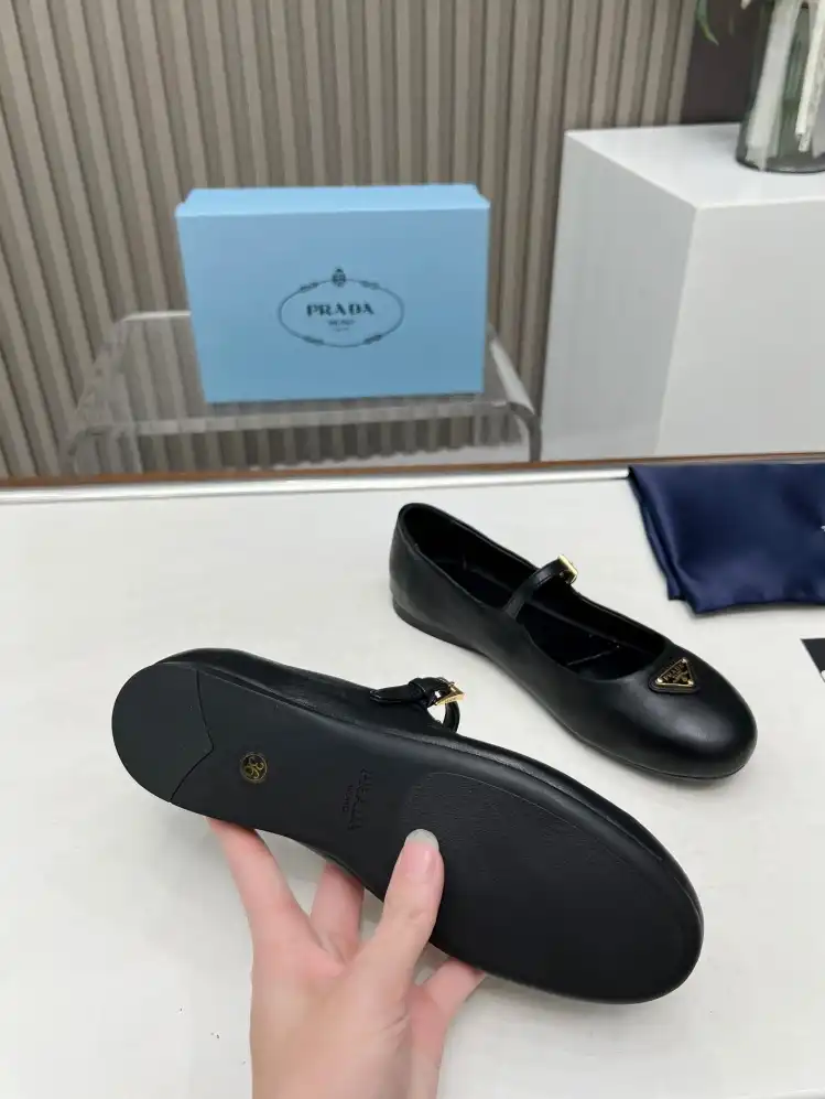 hype Prada flat shoes