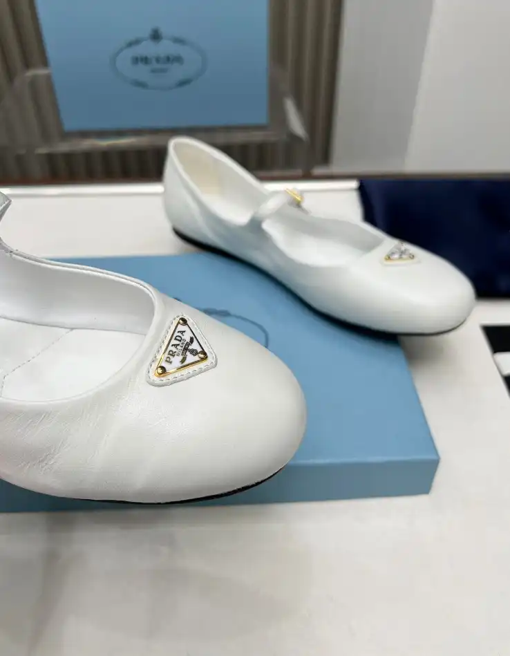 hype Prada flat shoes