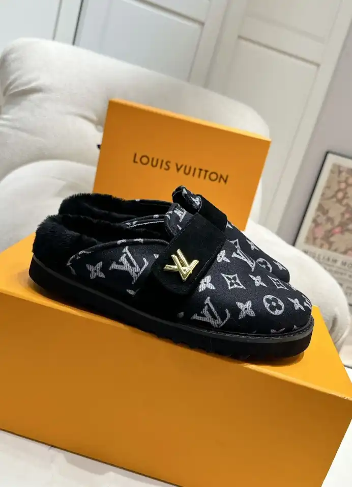 hype LV Slippers