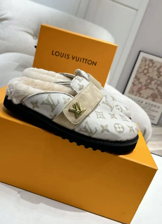 hype LV Slippers