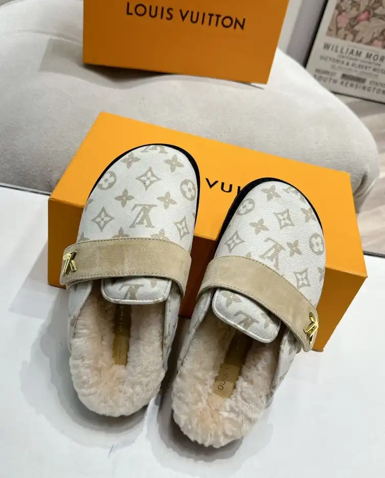 hype LV Slippers