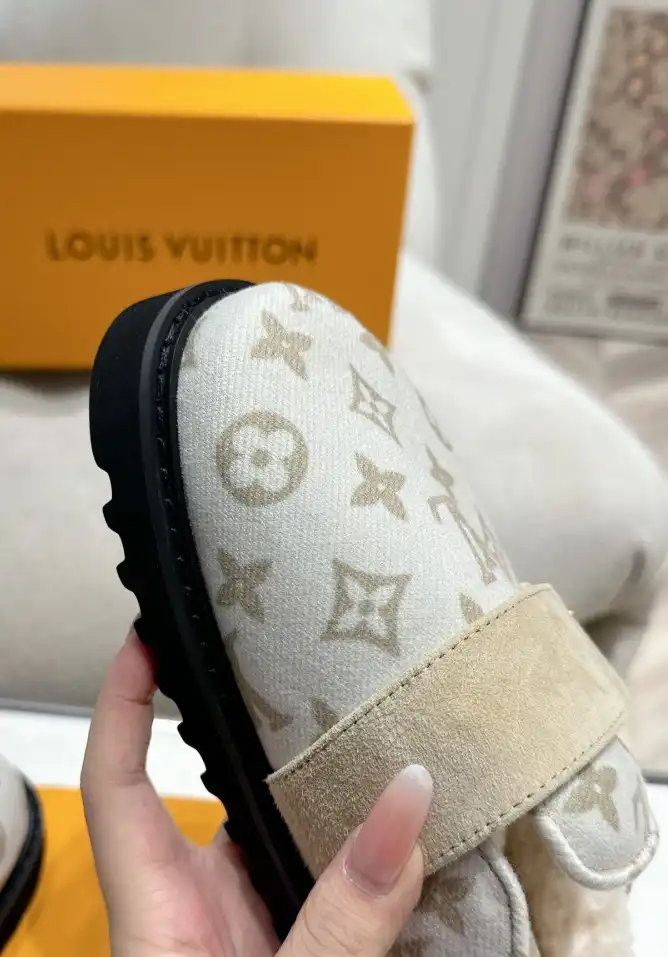 hype LV Slippers