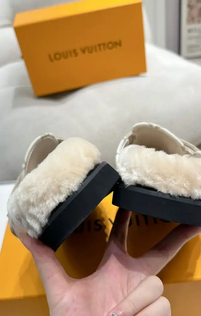 hype LV Slippers