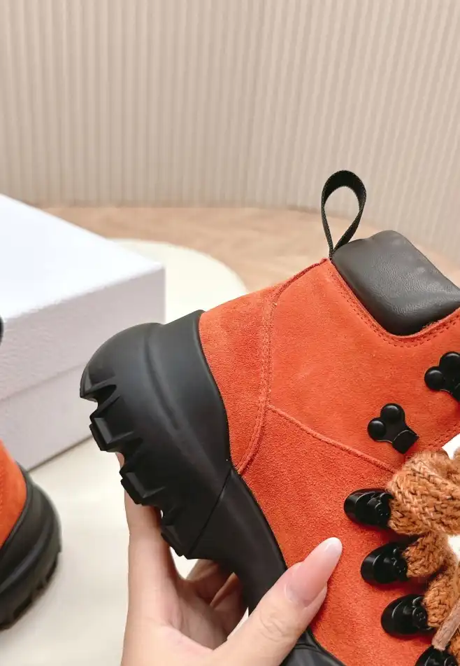 hype Christian Dior Boots