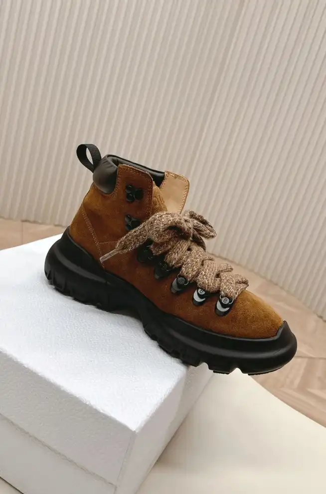 hype Christian Dior Boots